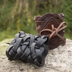 Epic Armoury Bracelet En Cuir Tressé, Marron 9 Epic Armoury Bracelet En Cuir Tressé, Marron -Promos Halloween Boutique bracelet en cuir tresse marron 3