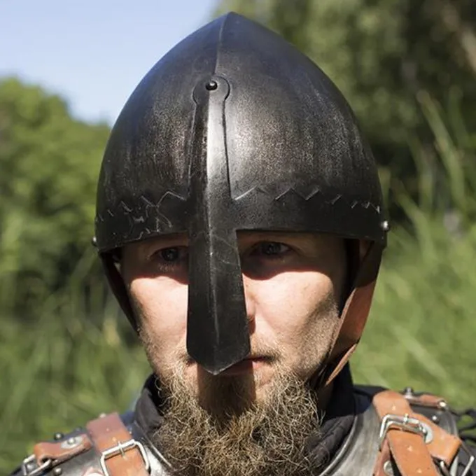 Epic Armoury Casque Saint Wenceslaus Patiné 3 Epic Armoury Casque Saint Wenceslaus Patiné